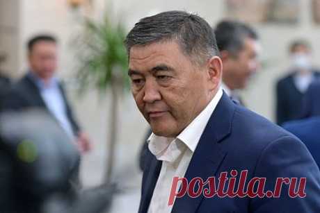 Вице-премьер Киргизии приказал очистить страну от интим-салонов. Вице-премьер и руководитель Госкомитета нацбезопасности Киргизии Камчыбек Ташиев приказал пресечь работу всех интим-салонов в республике. При этом он пригрозил главам органов местного самоуправления и правоохранительных структур лишением должностей, если на их территории обнаружат такие заведения.