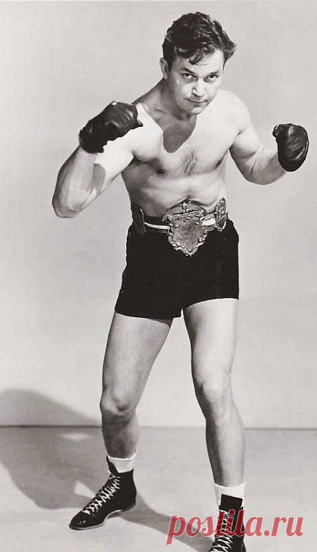 Ральф Микер