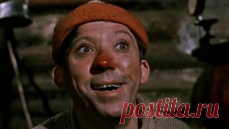 100 лет со дня рождения Юрия Никулина: главные роли легендарного клоуна