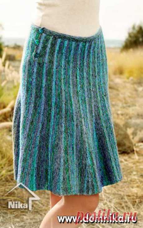 юбка спицами, связанная поперек укороченными рядами