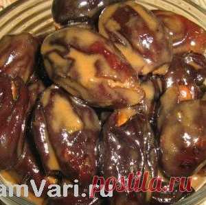 Чернослив с грецким орехом в сметане, очень крутой рецепт для гурманов