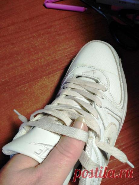 Шнурки, которые не завязываю уже давно. Рассказываю для тех, кому трудно или лень нагибаться, как мне было. № минуты и готово!