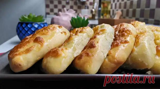 Мои маленькие лепешки по вкусу не устыпают настоящим Хачапури. А рецепт простейший, можно к завтраку успеть - Будет вкусно - 31 октября - 43953493091 - Медиаплатформа МирТесен