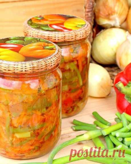 Чесночные стрелки с овощами