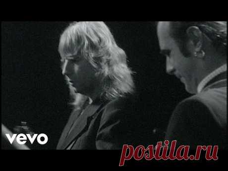 Status Quo - In The Army Now