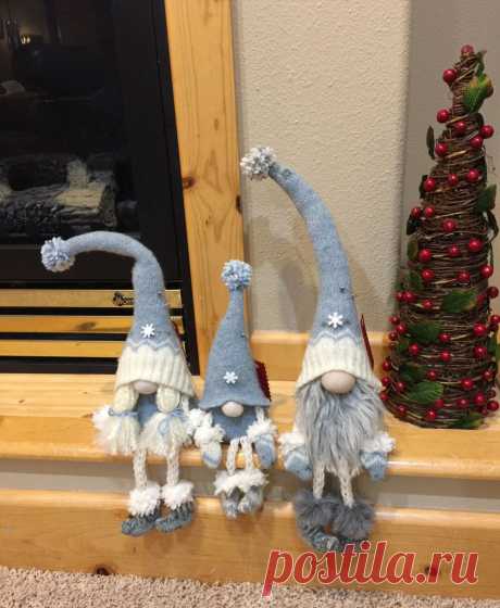 Christmas decoration gnome family by HeidisGnomes on Etsy