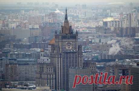 Москва грозит принять не то что симметричные, а чрезвычайные меры. Бельгии мало не покажется. » 10 Сводок