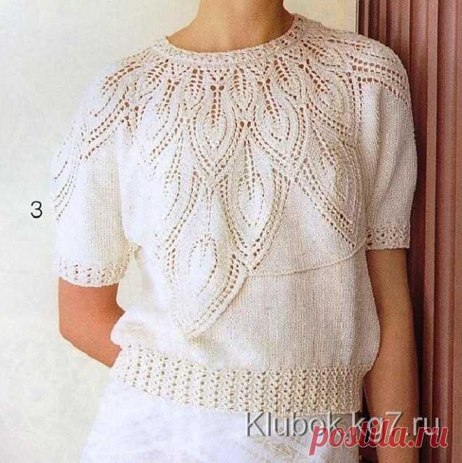 Пуловер с круглой кокеткой
