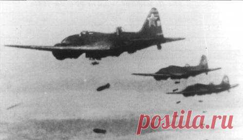 Бомбёжка Берлина советскими летчиками в августе 1941 года: как это было В последние годы сложился ошибочный стереотип, будто в первые месяцы Великой Отечественной войны советская авиация практически полностью была уничтожена. Это не так! Уже летом 1941 года советские летчики организовали беспрецедентную операцию, разбомбив Берлин.