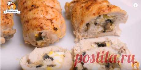 Куриные рулетики с грибами / Простые рецепты