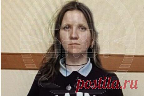 Раскрыты подробности жизни подозреваемой в убийстве Татарского. Знакомые подозреваемой в убийстве военного корреспондента Владлена Татарского Дарьи Треповой раскрыли подробности ее жизни в беседе с «Московским комсомольцем». Отмечается, что отец Треповой скончался, когда она была в старших классах школы. Мать в настоящее время живет с другим мужчиной и находится в декрете.