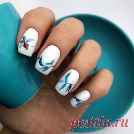 Маникюр на длинные ногти весна 2022: тренды модного весеннего маникюра на длинные ногти | Телеканал СТБ Каким будет модный маникюр на длинные ногти весной 2022 года? Главные тренды весеннего маникюра на длинные ногти 2022 - в материале