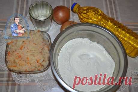 Вареники с кислой(квашеной) капустой. Рецепт моей бабушки. Вкусно, как в детстве  А мы делали с цветной капустой, но не квашеную, а свежую отваренную и добавляли морковь и тёрли яблоко. Вот это было объедение, у кого были свои огороды в деревне!