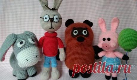 https://kru4ok.ru/vinni-pukh-kryuchkom-rabota-ksenii/ винни
https://kru4ok.ru/pyatachok-kryuchkom-rabota-ksenii/ пятачок
https://kru4ok.ru/oslik-ia-kryuchkom-rabota-ksenii/ ослик
https://kru4ok.ru/krolik-iz-m-f-vinni-pukh-kryuchkom-.. кролик