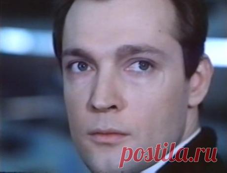 Александр Зуев