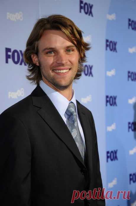 Jesse Spencer aka Dr. Robert Chase