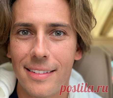 Максим Галкин с возрастом стал красивее: пародист показал архивные фото 20-летней давности
