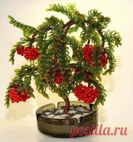 Рябина из бисера