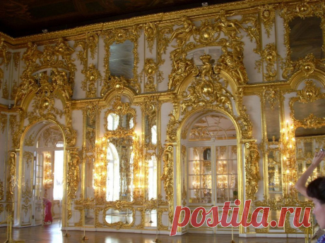 Большой зал Екатерининского дворца