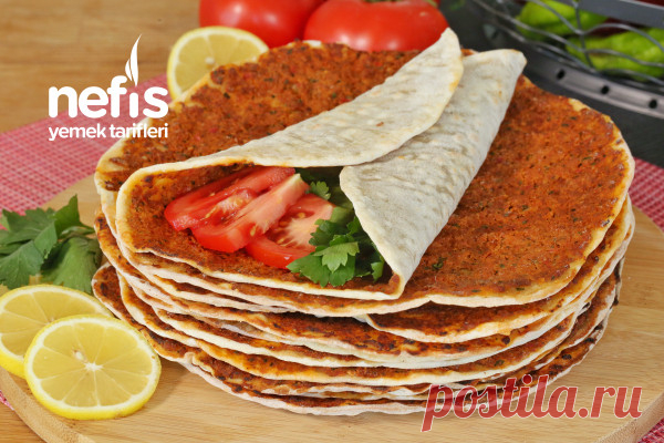 Ev Lahmacunu Nasıl Yapılır? (videolu) - Nefis Yemek Tarifleri Ev Lahmacunu Nasıl Yapılır? (videolu) 56.231 kişinin defterindeki Ev Lahmacunu (videolu)'un detaylı anlatımı ve deneyenlerin fotoğrafları burada.