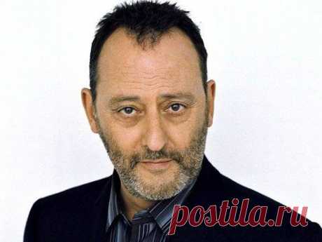 Нельзя возвращаться к предателям. Нельзя. Локти кусайте, землю жуйте, но не возвращайтесь туда, где когда-то вас предали.

Жан Рено