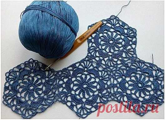 Красивый шестиугольный мотив крючком 

©