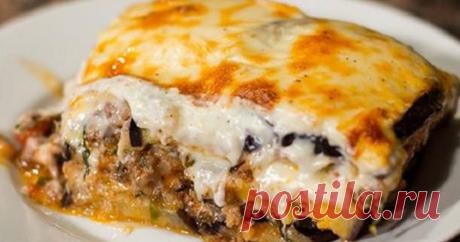 Рецепт мусаки по-гречески с баклажанами и мясом под соусом бешамель
Мусака по-гречески с баклажанами и мясом под соусом бешамель является национальным греческим блюдом, которое по виду похоже на запеканку. И сейчас мы предлагаем вам приготовить это удивительное …