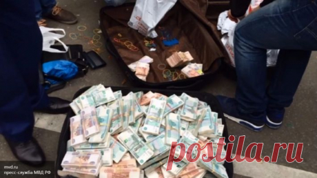 Грузите деньги чемоданами: МВД обнародовало видео задержания банды «теневиков» | Федеральное агентство происшествий