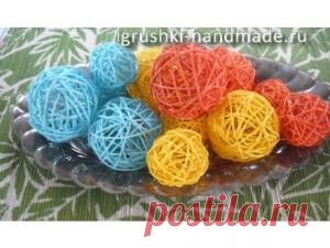 Как сделать новогодние игрушки своими руками. Шары из ниток | Игрушки и игры своими руками: мягкие и вязаные игрушки, куклы из дерева и бумаги, выкройки. Развивающие игры
