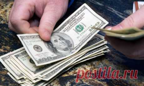 Доллар опустился до 70 рублей впервые с 16 декабря - Новости Экономики - Новости Mail.Ru

20151224