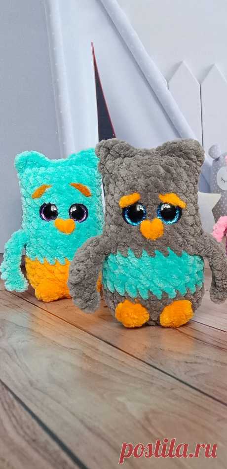 PDF Совята крючком. FREE crochet pattern; Аmigurumi toy patterns. Амигуруми схемы и описания на русском. Вязаные игрушки и поделки своими руками #amimore - плюшевая сова, маленький совёнок из плюшевой пряжи, совушка, птица, птичка.