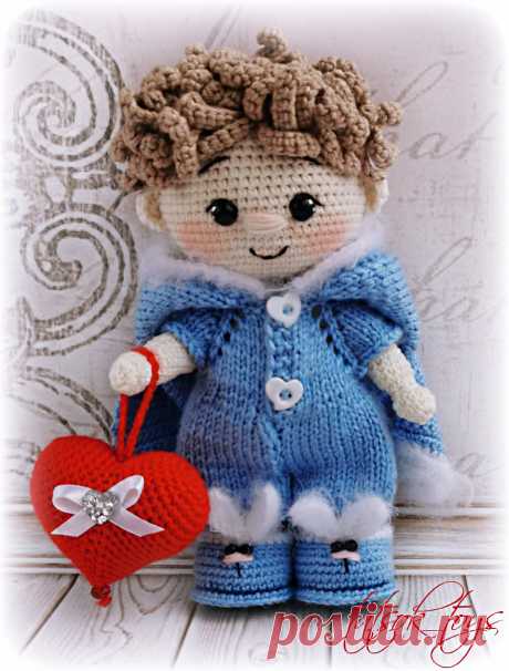 PDF Пупс малыш в костюме зайки крючком. FREE crochet pattern; Аmigurumi doll patterns. Амигуруми схемы и описания на русском. Вязаные игрушки и поделки своими руками #amimore - кукла, пупс, куколка, мальчик.
