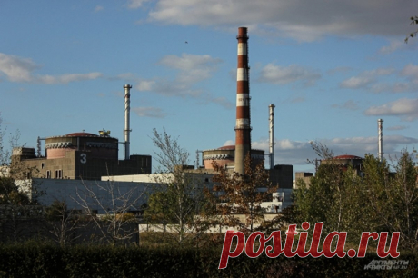 Карчаа: ВСУ изменили тактику в отношении Запорожской АЭС. Украинская армия перестала наносить прямые удары по станции, зато атакует беспилотниками объекты гражданской инфраструктуры вокруг нее.