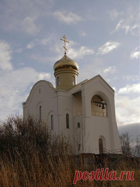Храм свв. мчч. Адриана и Наталии в Старо-Паново