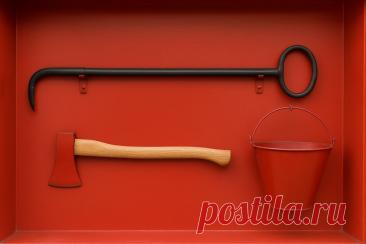 🔥 Пожарные багры: от надёжного цельнометаллического до лёгкого насадного, безопасного при работе с током, и специальных для точного захвата конструкций. 🧯⚡
#пожарнаябезопасность #инструмент
Изображение от chatGPT