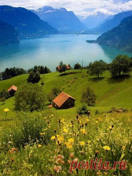 Lake Lucern, Switzerland  |  Найдено на сайте a1pictures.blogspot.com.