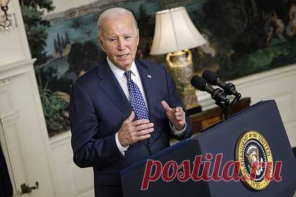 Байден заявил о преступной халатности в отношении Украины. Президент США Джо Байден призвал Конгресс утвердить финансирование Украины и заявил, что неспособность сделать это считает преступной халатностью. «Неспособность Конгресса поддержать Украину, если такое случится, сродни преступной халатности», — подчеркнул он. По мнению американского лидера, «это возмутительно».