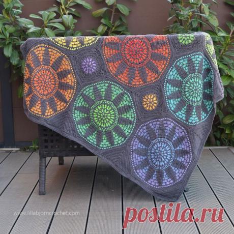 Stained Glass Wonder: crochet blanket or pillow | LillaBjörn's Crochet World