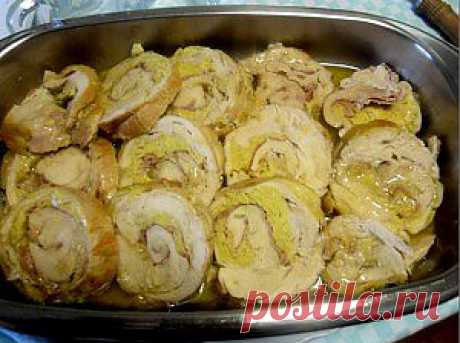 Куриный рулет с сыром и яйцами - рецепт | Милочка