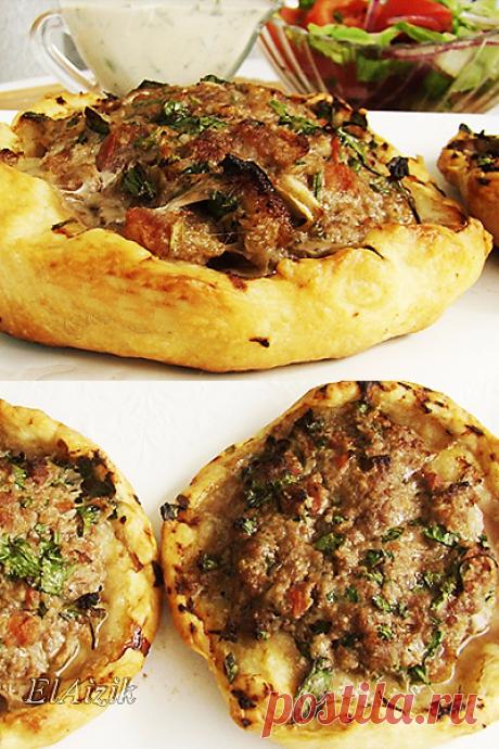"ЛАХМА-БЕ-АДЖИН": вкуснейшая ТУРЕЦКАЯ пицца!!!