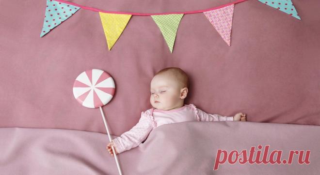 11 важных фактов про детский сон, которые надо знать родителям Когда дело касается детей, родители часто не знают самых простых вещей: сколько дети должны спать, почему их бывает так сложно уложить в постель и как сон может влиять на их здоровье, поведение и успеваемость.Вот несколько важных факторов, о которых нужно знать родителям детей и подростков.