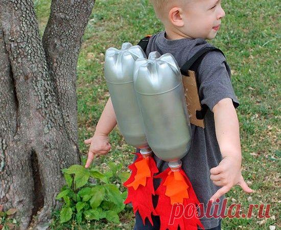 👌 Поделки из пластиковых бутылок 25 идей, увлечения и хобби На улице лето. Очень жарко. В моей семье собрались одни водохлебы. Что муж, что дочка пьют воду в неограниченных количествах. Причем, просто кипяченая или фильтрованная вода им не...