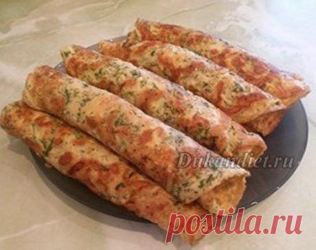 Омлетный блинчик с сюрпризом | Диета Дюкана

Итак...вам понадобится:
2 яйца,
1,5 ст.л. Дю-майонеза,
соль, перец, зелень.