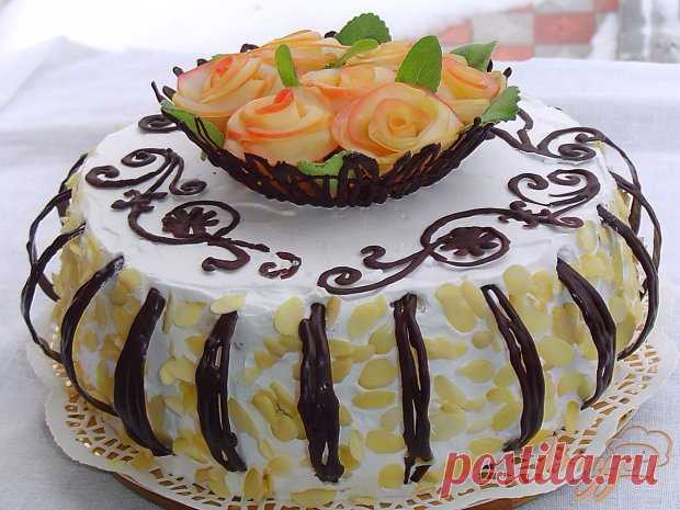Вкуснейший праздничный бисквитный торт с яблочными розами