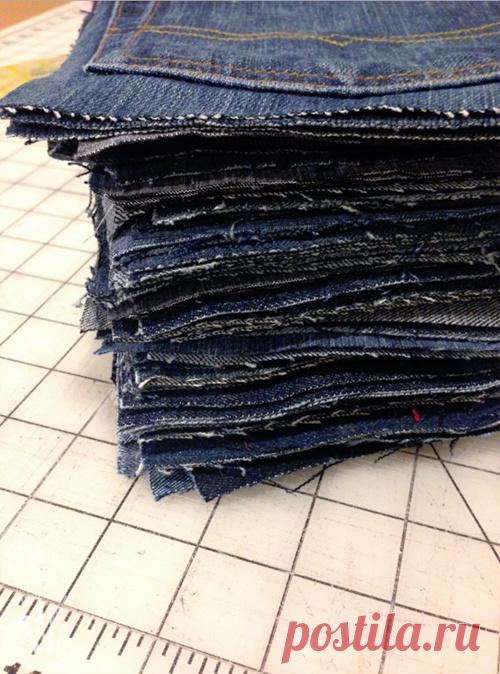 Она разрезала старые джинсы на квадраты. То, что получилось, пригодится всем!