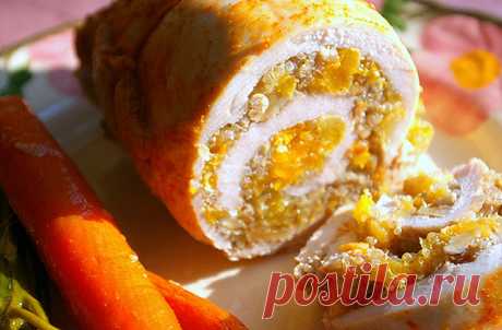 Рулет из индейки с курагой