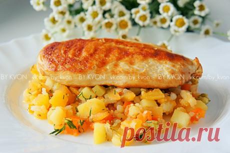 Овощное рагу с картошкой и репой Овощное рагу с картошкой и репой - это простое и полезное блюдо, которое можно приготовить из свежих весенних овощей. Оно обладает приятным ароматом и сладковатым вкусом благодаря особой обработке репы. Это рагу можно подавать как самостоятельное блюдо или в качестве гарнира.