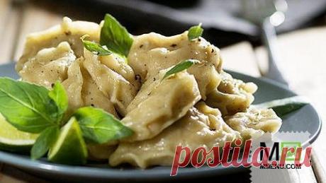 Пельмени с кальмарами в мультиварке - кулинарный рецепт. Миллион Меню