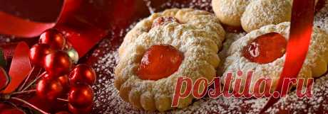 Очень вкусное и простое песочное печенье на скорую руку в духовке. Используйте этот быстрый способ приготовить красивую домашнюю выпечку на праздник или для нежданных гостей. В рецепте можно заменить маргарин на сливочное масло.