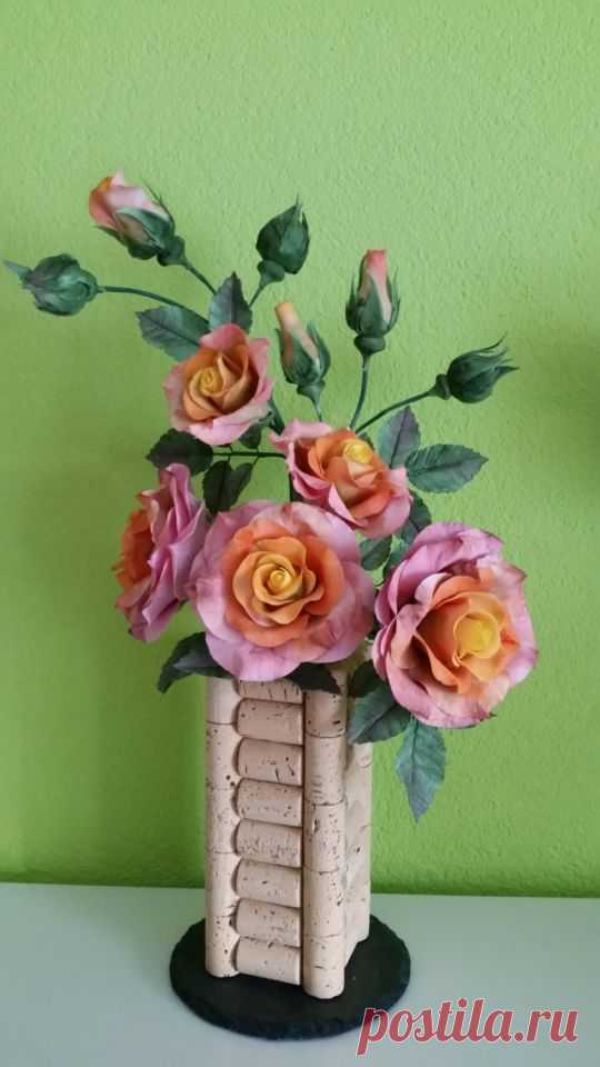 Roses-Bouquet - Cake by Weys Cakes - CakesDecor